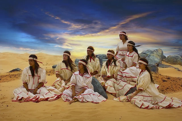 ženy na poušti